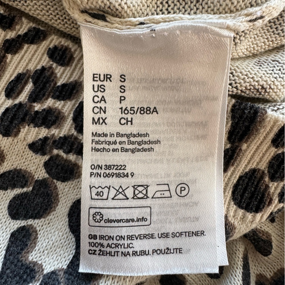 H&M L.O.G.G. top animal pattern cheetah small - Picture 11 of 12